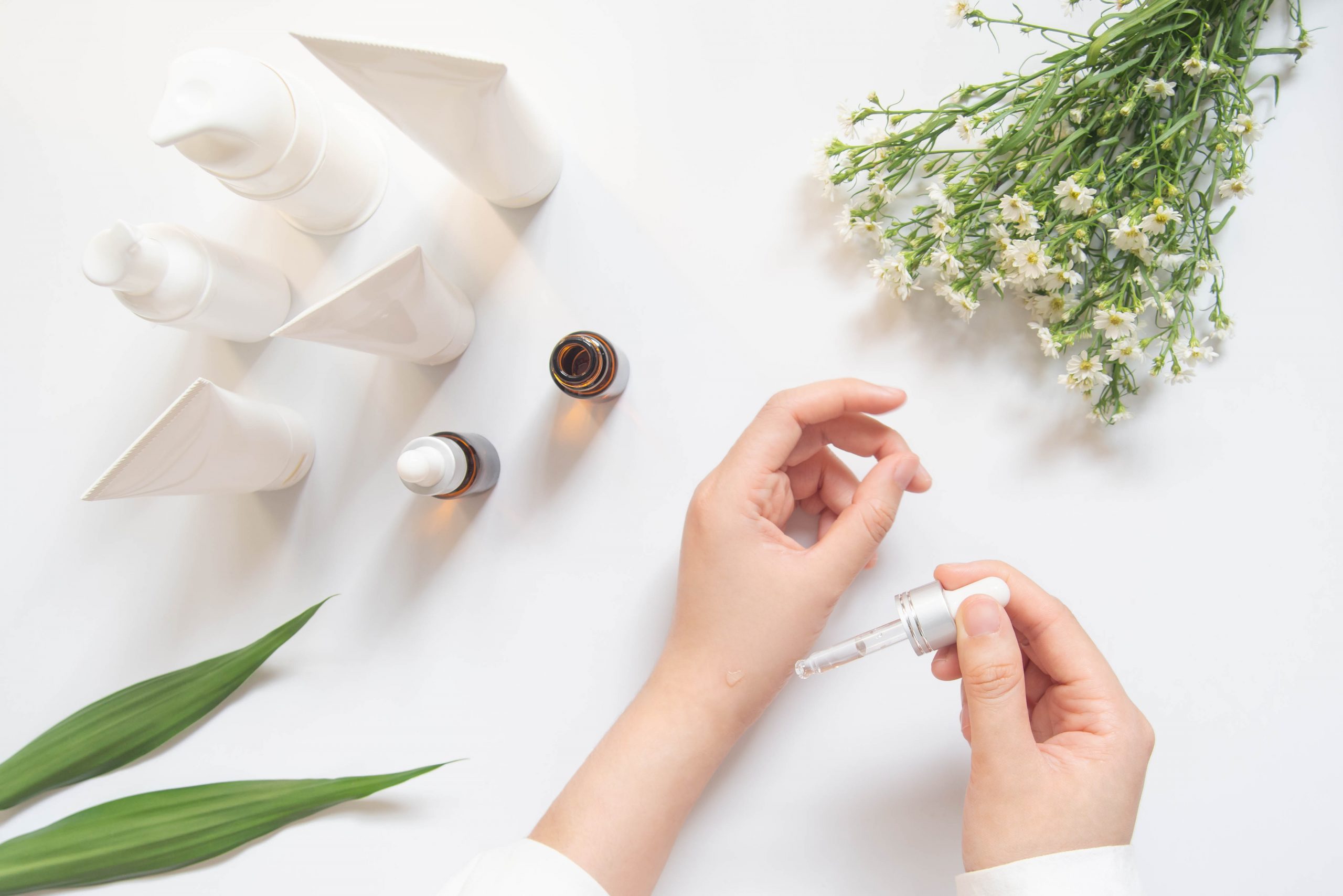 おすすめ美白化粧品27選 シミ くすみに効果的なケア方法もご紹介 Laurier Beauty ローリエビューティー