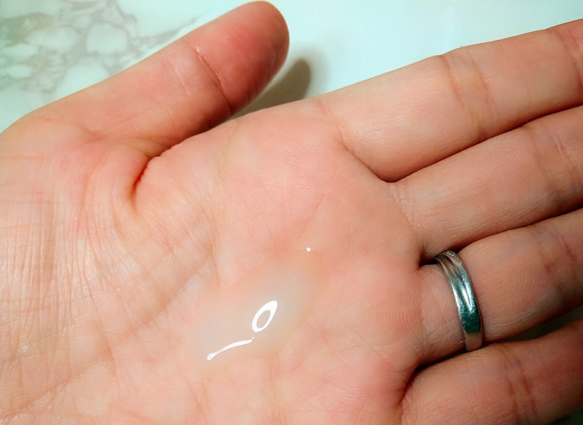 米肌 肌潤化粧水の中身