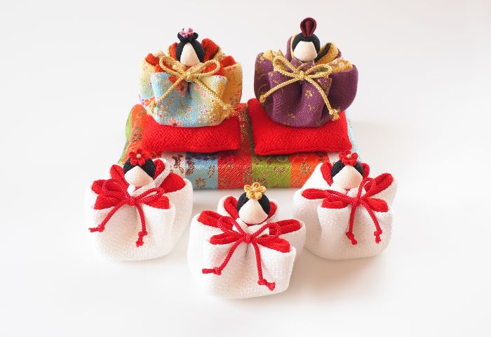 日本人形の買取相場