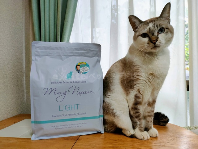 モグニャンキャットフードライトを試した口コミ！評判＆安全性も評価！